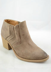 Chic Tobain Booties